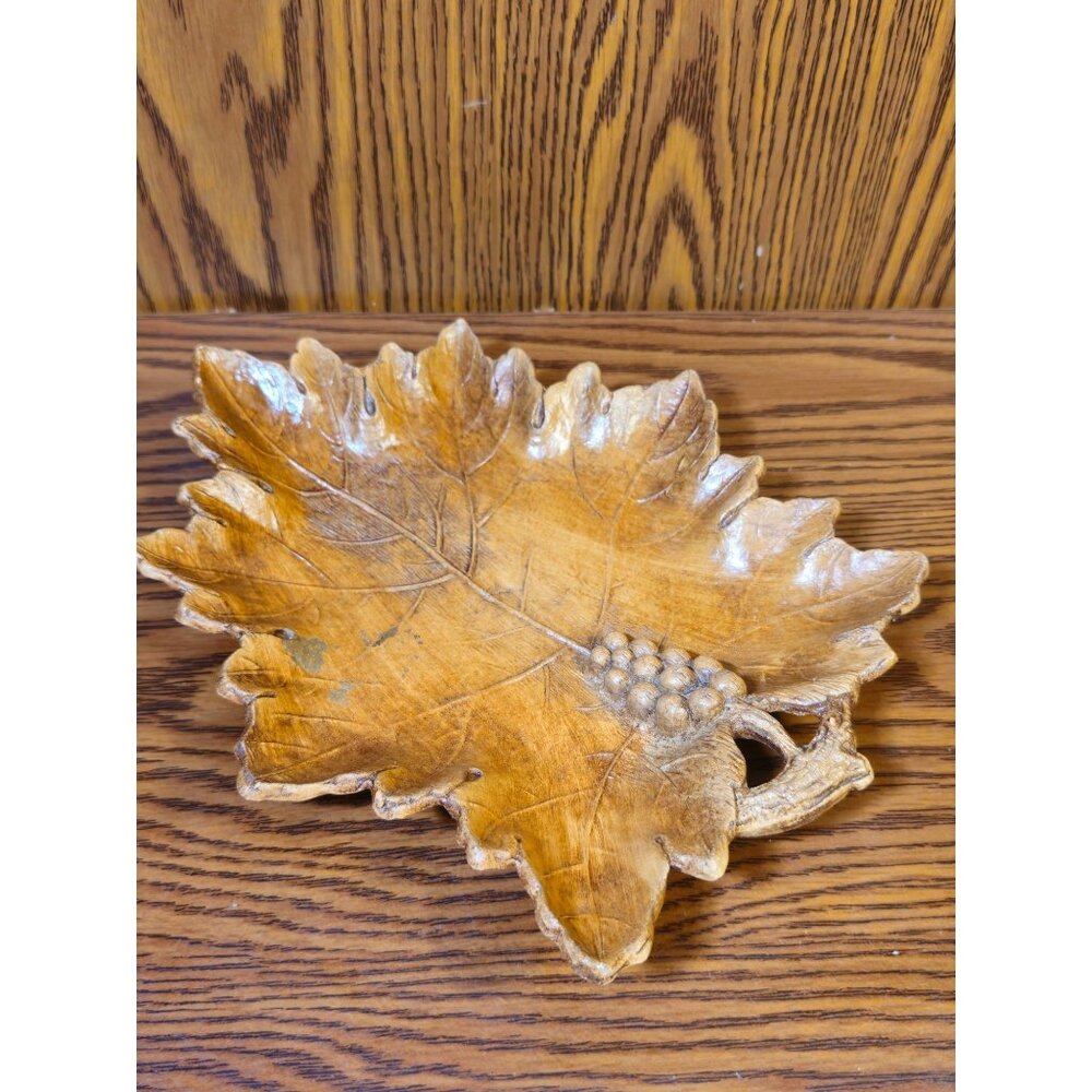 Vintage Leaf-Shaped Molded Resin Serving Tray With Grapevine Detail And Handle